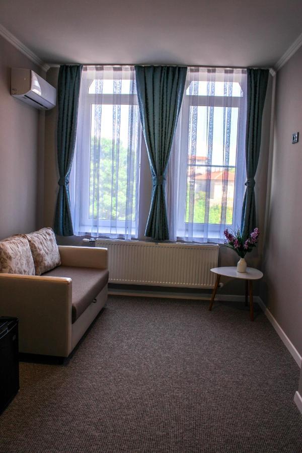 Hotel Laguna Terrace Kavarna Bagian luar foto